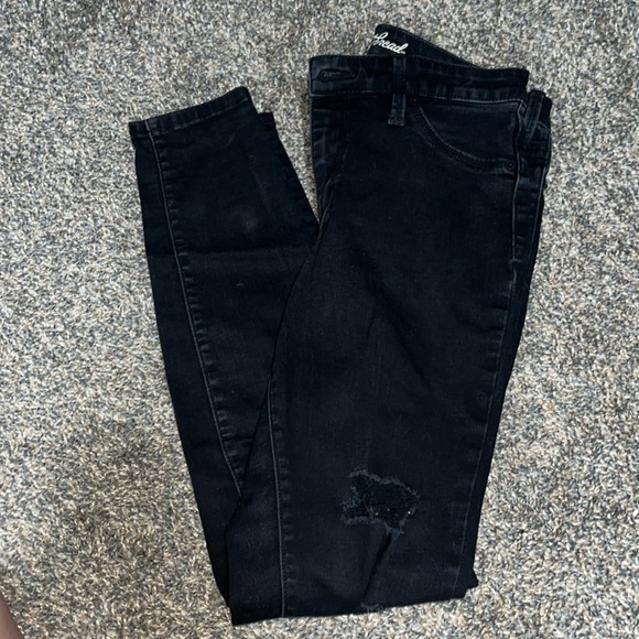 Pants - Black ripped skinny jeans